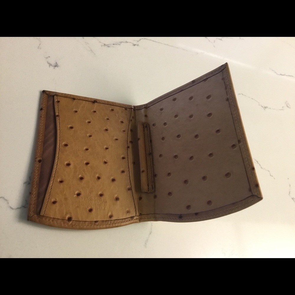 Dooney & Bourke Wallet - Picture 4 of 4